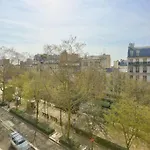 Charmant T2 proche de la Basilique du Sacré-Cœur